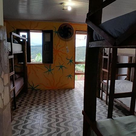 Casamarelo Hostel เลนโซยส์ ภายนอก รูปภาพ